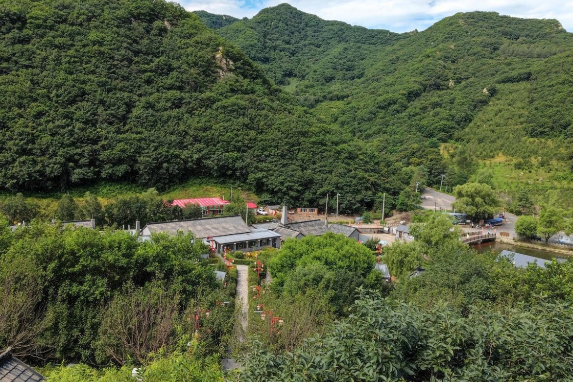 Ivory Mountain Tourist Area